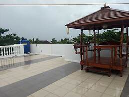 OYO 816 Oktowaves Hotel