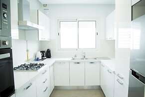 Bright apt w Breakfast 5mn From Carthage Sidibou