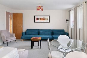 Modern 2 Bedroom Apartment in Popular Jericho
