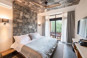 Irie Tulum