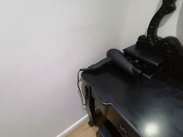 Lovely 2-bed Apartment in Coventry