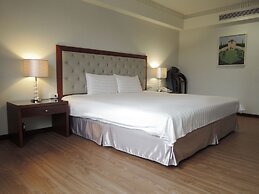 CHECK inn Taipei Neihu