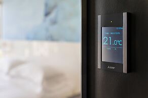Life Hotel
