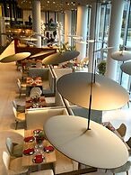 Life Hotel