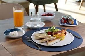 Life Hotel