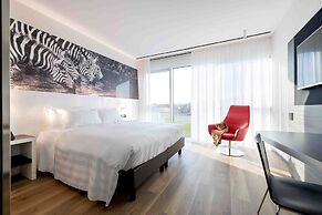 Life Hotel