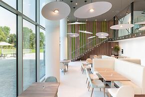 Life Hotel