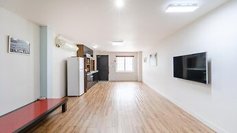 Daecheon Swiss Chalet Spa Pension