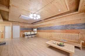 Yeosu Sea and Starnight Pension