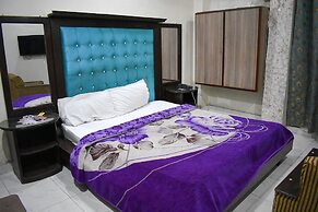 A-One Hotel