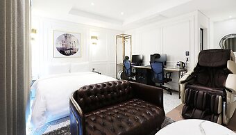 Alma Business Hotel