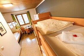 Jugendherberge Kreuth-Scharling - Hostel