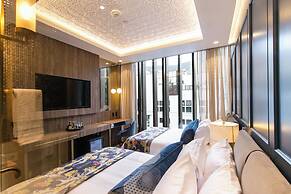 Marquee Hotel