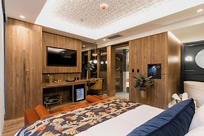 Marquee Hotel