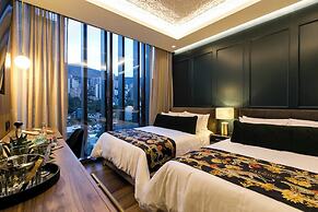 Marquee Hotel