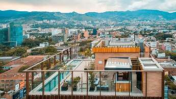 Marquee Hotel