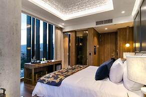 Marquee Hotel