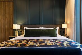Marquee Hotel