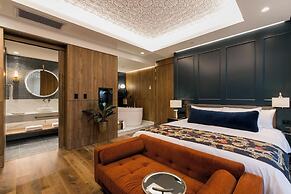 Marquee Hotel