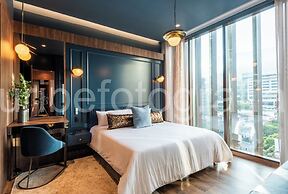 Marquee Hotel