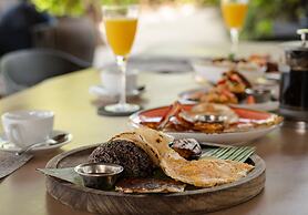 Luxury Beachfront Villa with private pool at Nantipa