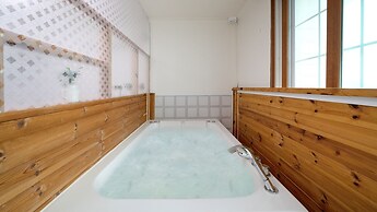 Ganghwa Nakjo Tema spa Pension