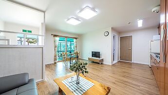 Ganghwa Nakjo Tema spa Pension