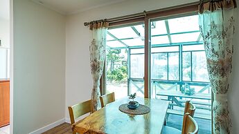 Ganghwa Nakjo Tema spa Pension