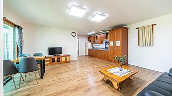 Ganghwa Nakjo Tema spa Pension