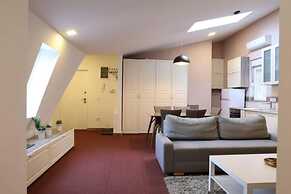 Belgrade Center Apartment Nusiceva
