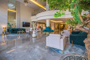 THE ADDRESS PALACE HOTEL & APARTMENT