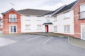 Apartment 10