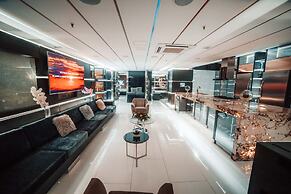 1Million Suites