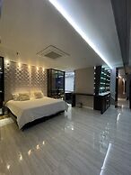 1Million Suites