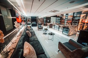 1Million Suites