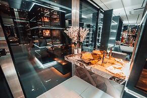 1Million Suites