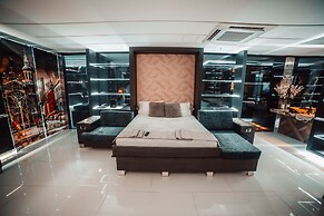 1Million Suites