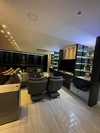 1Million Suites