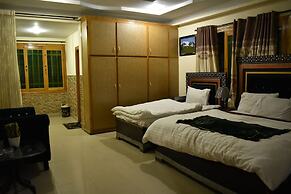 Rose Valley Hotel