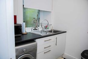 Rose Apartment 2-bed Apt Town Centre Ayr