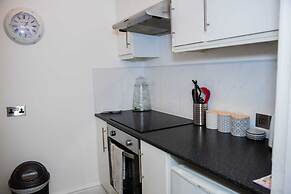 Rose Apartment 2-bed Apt Town Centre Ayr