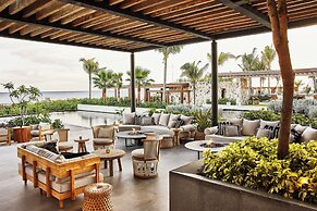Etéreo, Auberge Collection