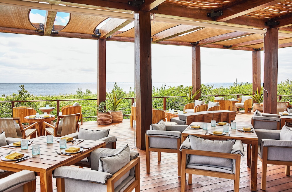 Etéreo, Auberge Collection