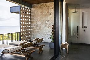 Etéreo, Auberge Collection