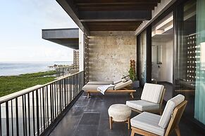 Etéreo, Auberge Collection