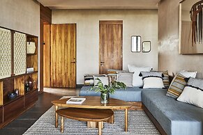 Etéreo, Auberge Collection