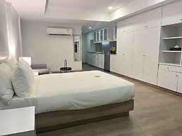 Anona Beachfront Phuket Resort