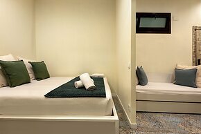 La Bodega Suites
