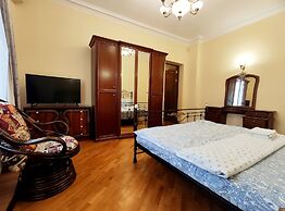 TVST Apartments TV6