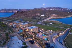 Panormos Bay Suites